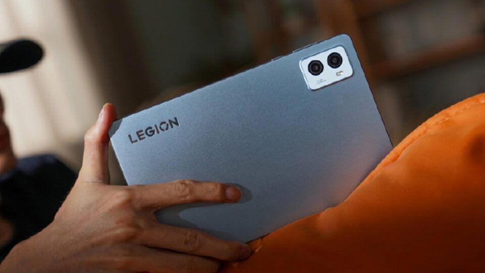 Lenovo Legion Y700 (2023) si mostra dal vivo ad un passo dal lancio